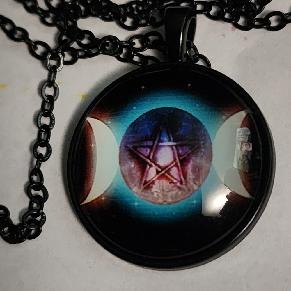 Brand New, Acrylic, Black Triple Moon Pentacle Pendant Necklace On Black Chain - Picture 3 of 6